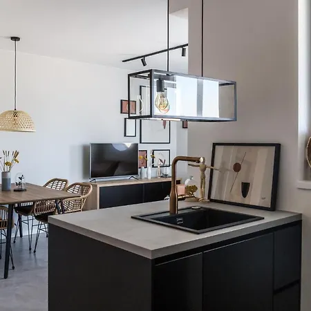 O'live - Elegant Designer Near Zadar Apartment Bibinje