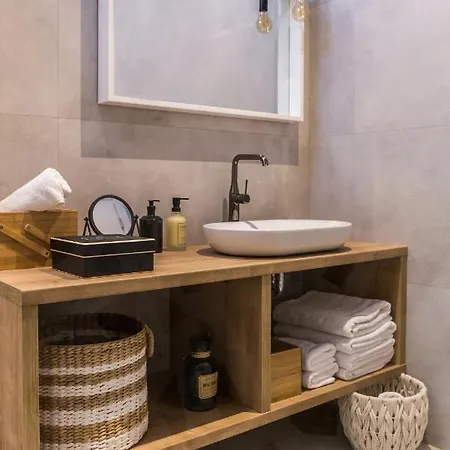 O'live - Elegant Designer Near Zadar Apartment Bibinje