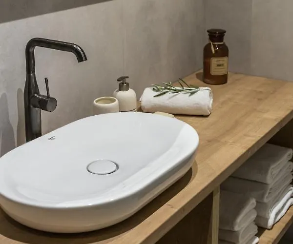 O'live Residence - designer suites