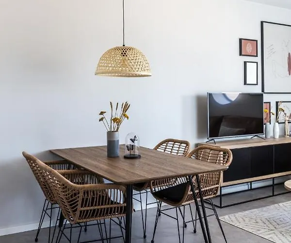 アパート O'Live Residence - Elegant Designer Apartments Near Zadar ビビニェ