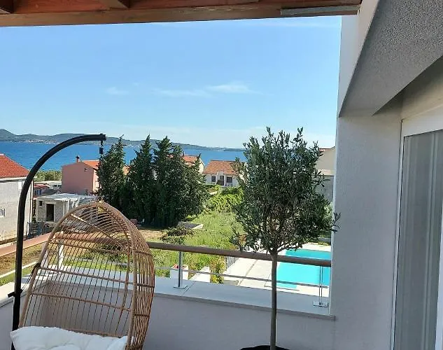 O'live - Elegant Designer Near Zadar Apartment